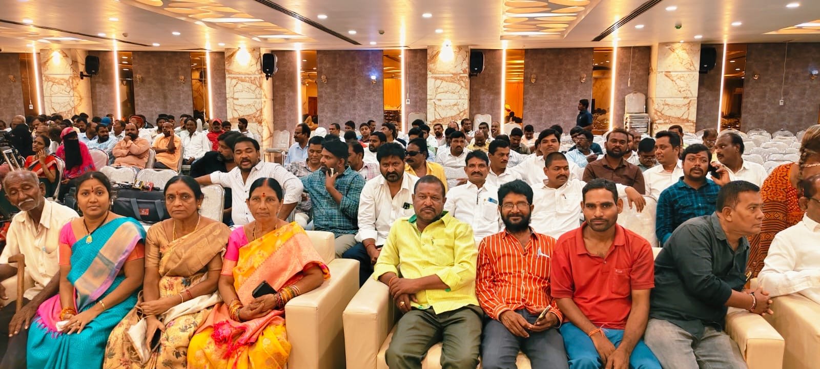 కార్యకర్తలతో కొండా సురేఖ కీలక భేటీ - Additional Image